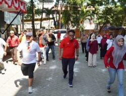 Pegawai Perumda Pasar Makassar Kompak Meriahkan HUT RI ke-81, Lomba Penuh Gelak Tawa