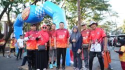 Minggu Pagi, Appi Lepas Ribuan Peserta PPNI Fun Run dan Jalan Sehat Gerakan Koperasi di Makassar