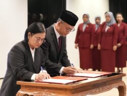 Perkuat Organisasi,OJK Lantik Pejabat Baru 
