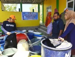 Gubernur Andi Sudirman Telah Distribusikan 403.000 Liter Air Bersih untuk 4.936 KK di Makassar 