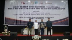 OJK Sulsel Sulbar Bersama Komis XI DPR RI Perkuat Literasi Keuangan Masyarakat Soppeng 