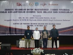 OJK Sulsel Sulbar Bersama Komis XI DPR RI Perkuat Literasi Keuangan Masyarakat Soppeng 